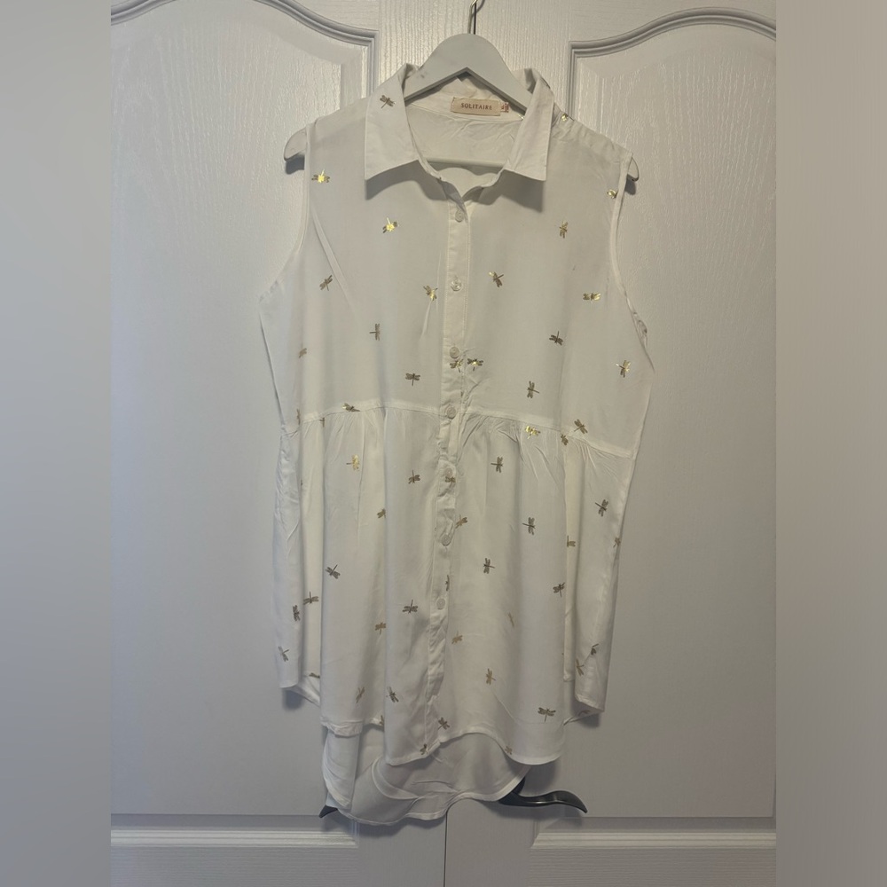 Solitaire sleeveless white button down XL long top